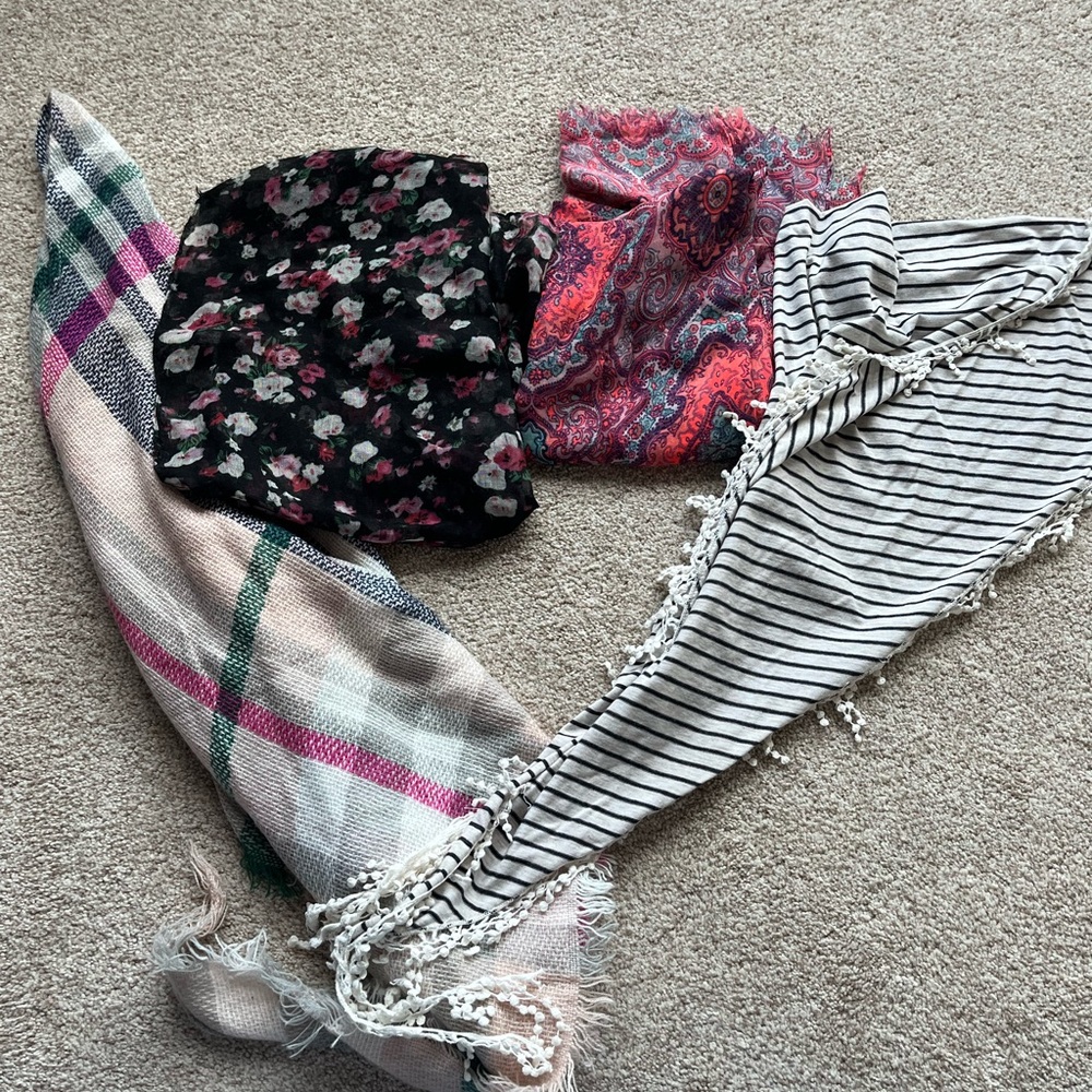 FREE Bundle of Scarves-Free with purchase